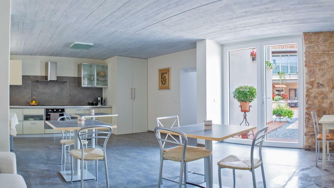Cascina San Martino Bed and Breakfast Passirano Buitenkant foto